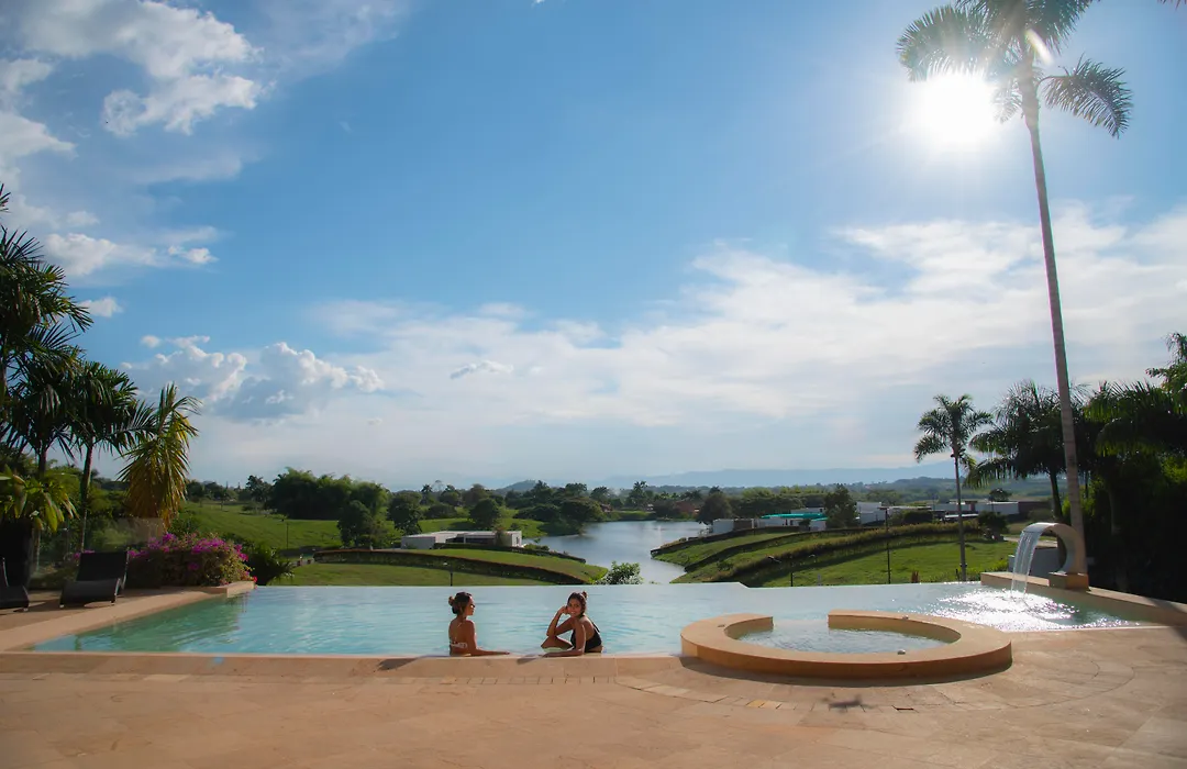 Visus Hotel Boutique & Spa-1